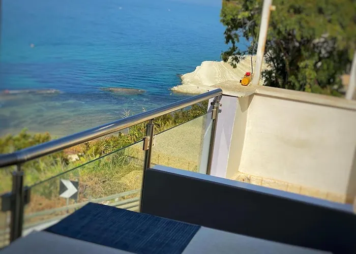 Bed & Breakfast Terrazza #scaladeiturchi Realmonte